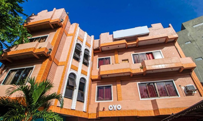 Mandaue Hotel | 221 m² Hotel ∙ 6 guests