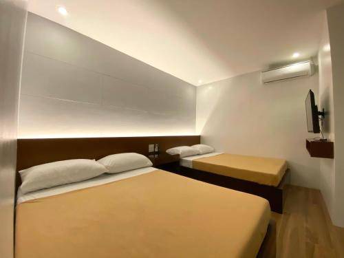 Balayan Hotel | 25 m² Hotel ∙ 9 guests