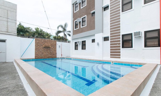 Taguig Hotel | 27 m² Hotel ∙ 10 guests