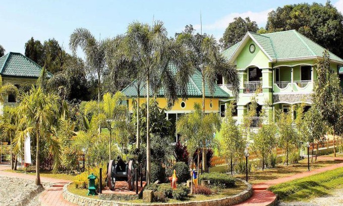 Castillejos Resort | 29 m² Resort ∙ 5 guests