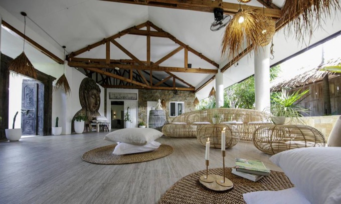 Daanbantayan Resort | 30 m² Resort ∙ 3 guests