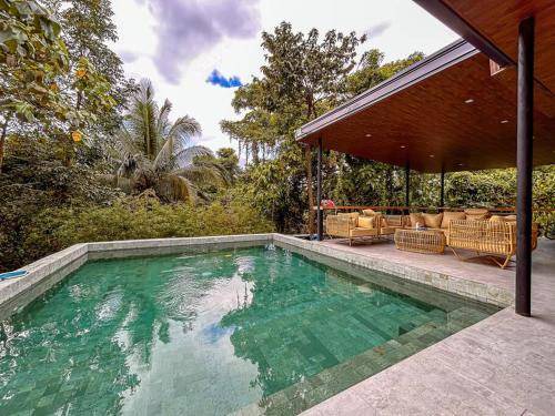 Lemery Villa | 300 m² Villa ∙ 3 bedrooms ∙ 28 guests