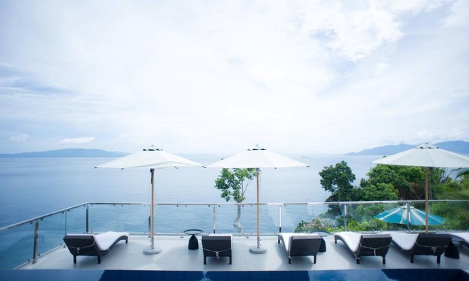 Puerto Galera Resort | 315 m² Resort ∙ 9 bedrooms ∙ 18 guests