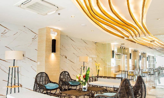 Naga City Hotel | 35 m² Hotel ∙ 8 guests