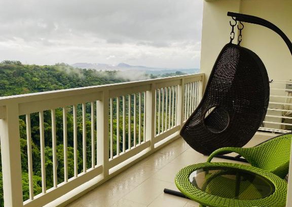 Laurel Apartment | 3Ff-chardonnay