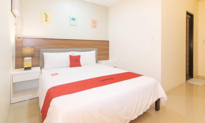 Mandaue Hotel | 40 m² Hotel ∙ 2 guests
