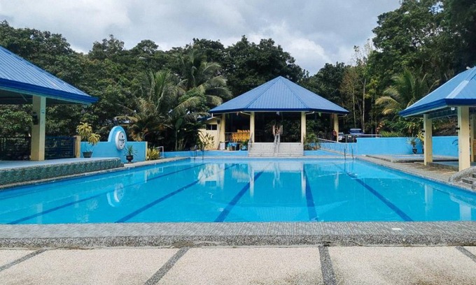 Balilihan Resort | 45 m² Resort ∙ 20 guests