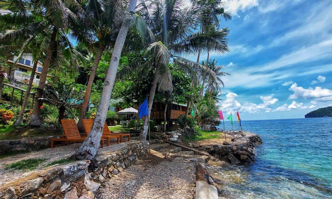 Romblon Island Resort | 45 m² Resort ∙ 6 guests