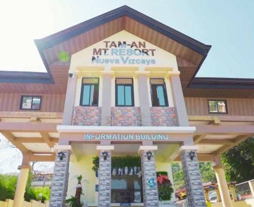 Bayombong Hotel | 48 m² Hotel ∙ 6 guests