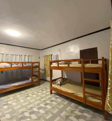 Daanbantayan Hostel | 4A's Lodging