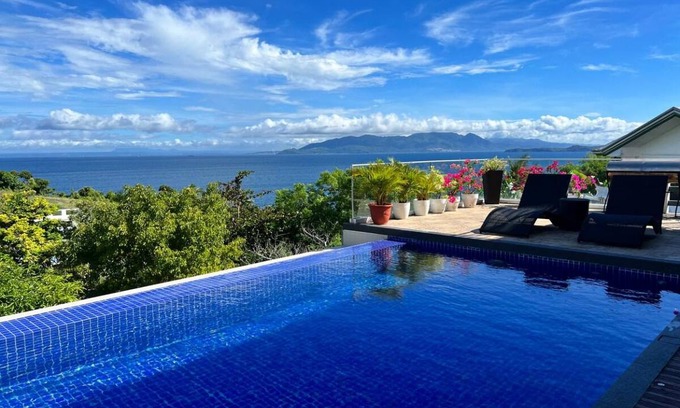 Puerto Galera Villa | 500 m² Villa ∙ 4 bedrooms ∙ 8 guests