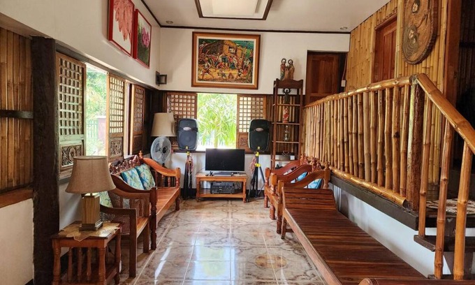 San Fernando House | 560 m² House ∙ 6 bedrooms ∙ 12 guests