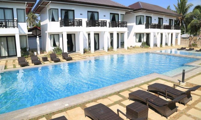 Bolinao Resort | 61 m² Resort ∙ 2 bedrooms ∙ 127 guests