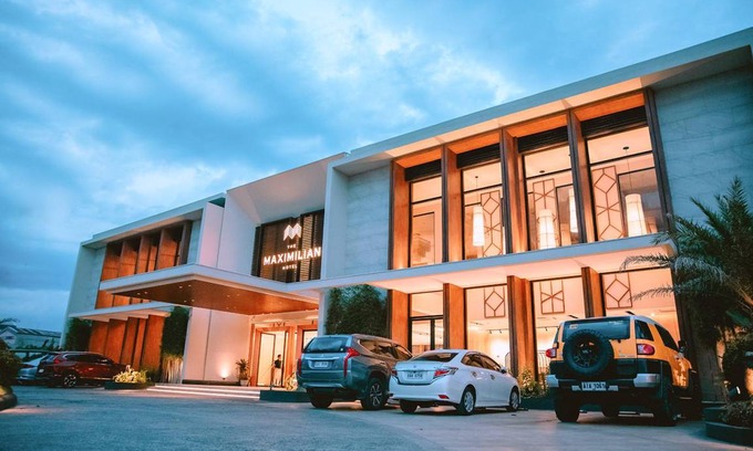 Cauayan Hotel | 68 m² Hotel ∙ 7 guests