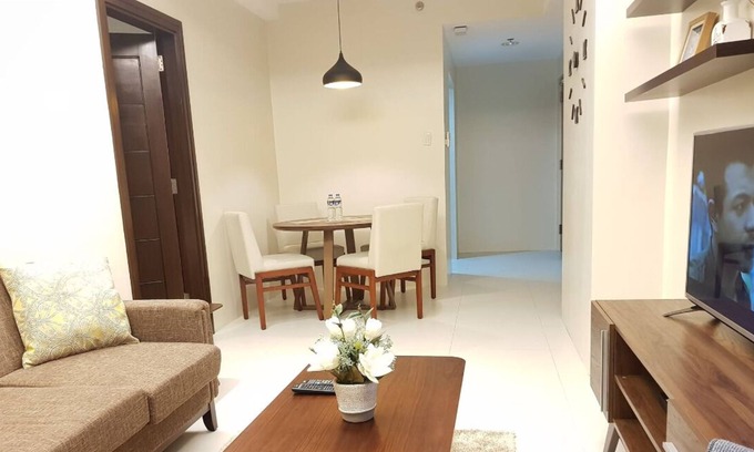 Mabolo Condo | A2 - Comfortable One-Bedroom Suite at The Padgett Place