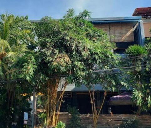 San Juan House | Angel and Marie's Basic FANroom for 1 - 2 pax