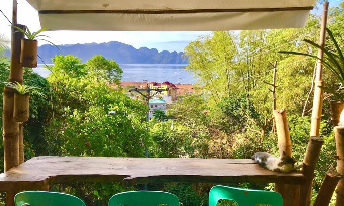 Coron Town Proper Cabin | Bayview Coron Kawa Resort