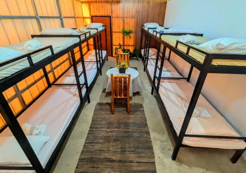Larena Hostel | Bonjorge Dormitory- Helen, Larena, Siquijor