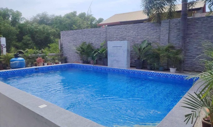 Aringay Villa | Casa Del Chen - Budget-Friendly Stay