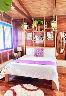 Tomas Oppus House | Chue&larry's Beachside Homestay