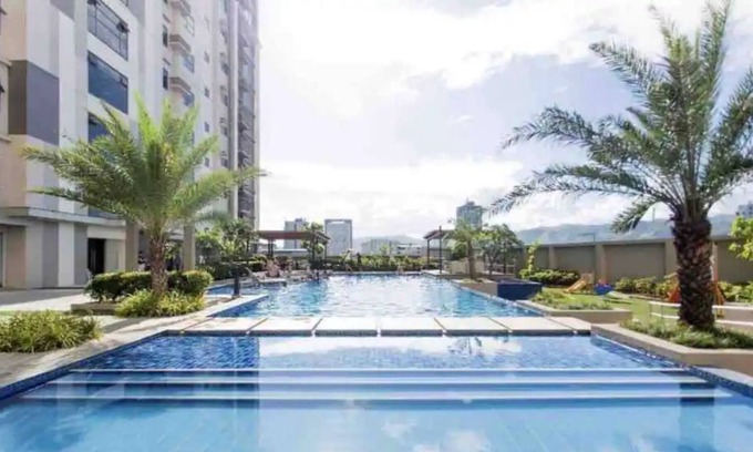 North Reclamation Area Condo | City Center 1-bedroom oasis