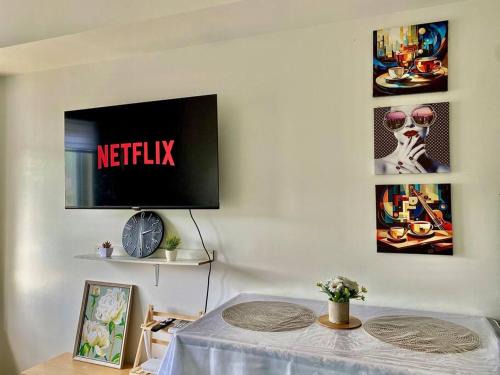 Guadalupe Apartment | Condo - WIFI up to 100mbps - Pool - Netflix&Chill