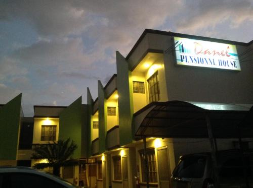 Tacloban Hotel | Danel Pensionne House