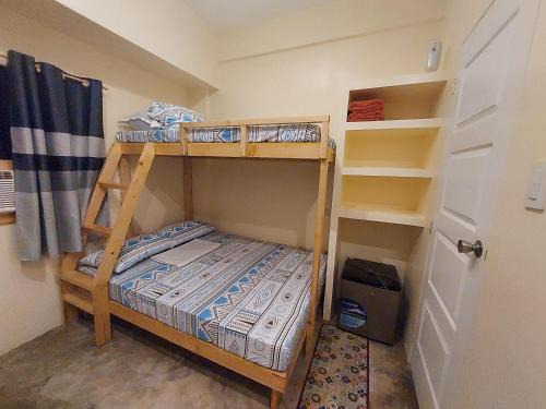 Manoc-Manoc House | Danny's Den Boracay