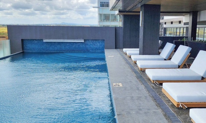 Dasmarinas Hotel | ELIJAH HOTEL