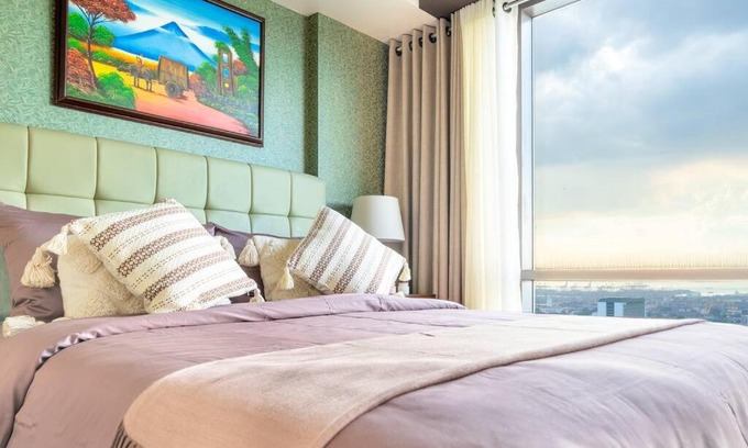 Ermita Apartment | Enjoy the Filipino culture with 2 bedroom place