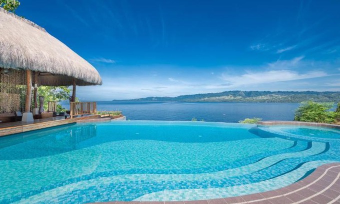 Guindulman Villa | Exclusive Private Villa in Bohol island, Philippines