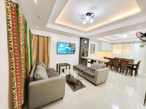 Baguio Apartment | Golden Queen Suites
