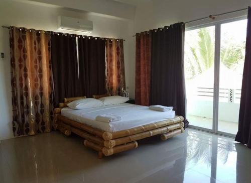 Malay House | Hangout Beach Resort