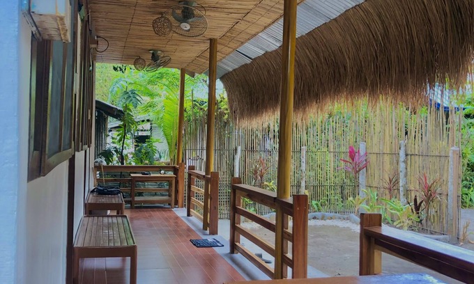 Port Barton Hostel | Hello Hostel