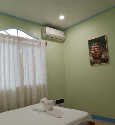 Daanbantayan House | Hidden Valley Guest House