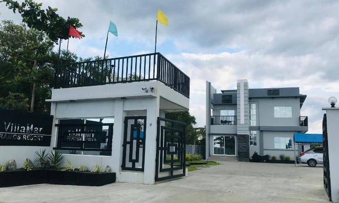 Pangasinan Province Hotel | Hotel ∙ 12 guests