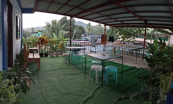 Coron Town Proper Hotel | Hotel ∙ 3 guests