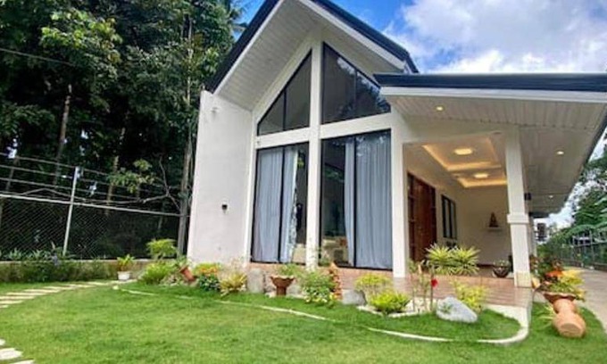 Dipolog House | House ∙ 2 bedrooms ∙ 6 guests
