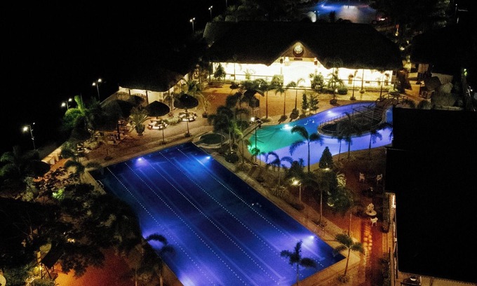 Laoag Hotel | Ilocos Urban Wave Resort