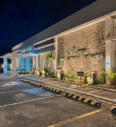 Legazpi Hotel | La Piazza Hotel and Convention Center Inc.