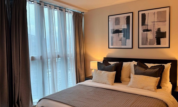 Katuparan Condo | Luxe and Modern 1BR Unit in BGC