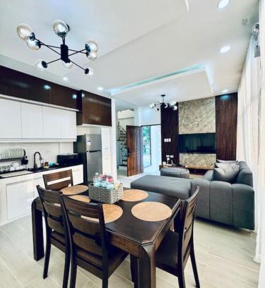 Pavia House | Modern Cozy Home - Iloilo City Reign Homes