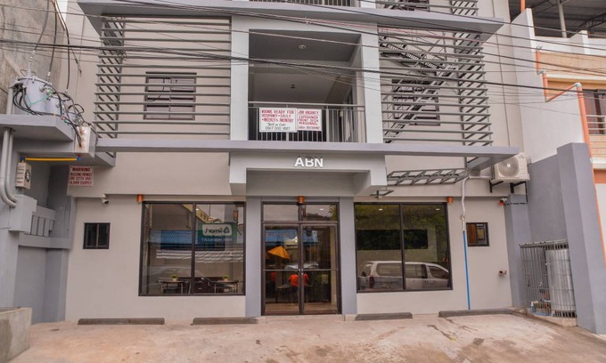 Bacolod House | Motel ∙ 8 guests