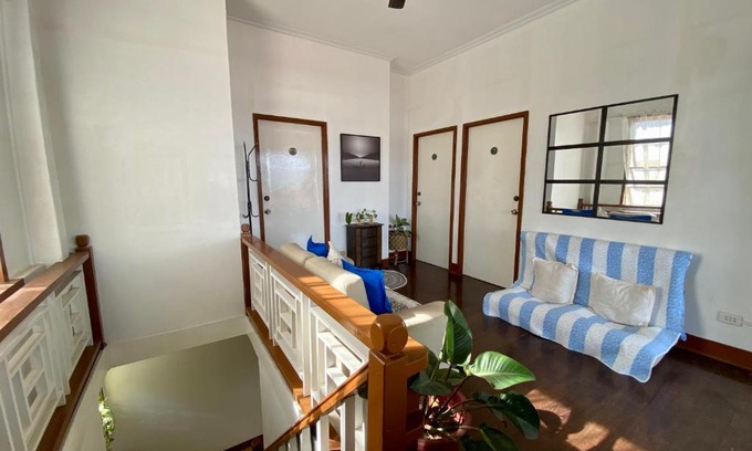 Coron Town Proper Hostel | MyGuide Travellers Inn