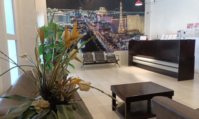 Tandang Sora Hostel | Nest hotel at Nest Suites
