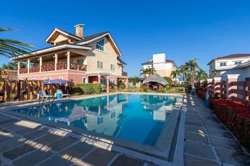 Santa Catalina Hotel | OveMar Resort Hotel near Vigan