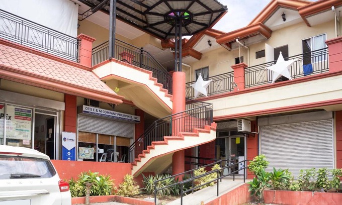 Buhangin Hotel | OYO 150 Davao Airport View Hotel