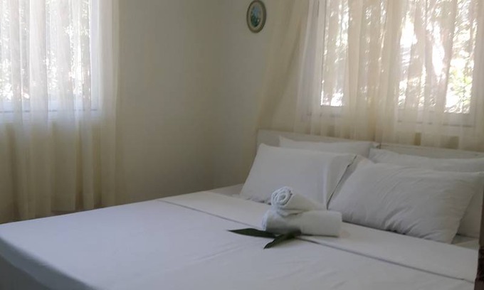 Pantabangan Resort | Private room ∙ 2 guests