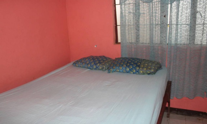 Dasmarinas Resort | Private room ∙ 3 guests
