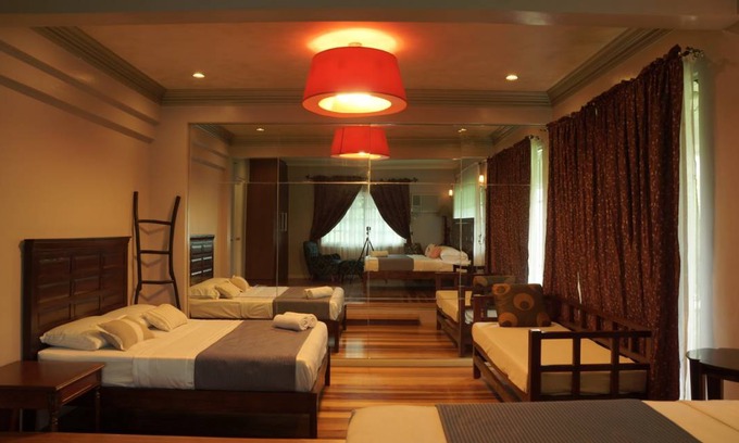 Antipolo Resort | Private room ∙ 4 guests